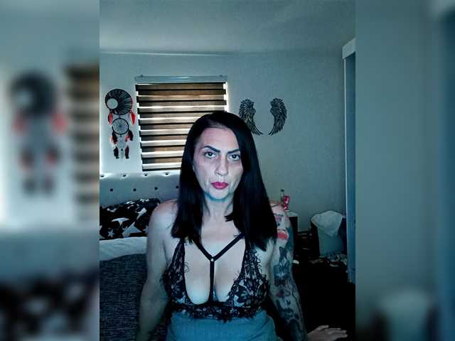 VelvetinkQueen live cam on BongaCams