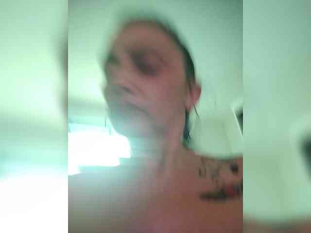 VelvetinkQueen webcam