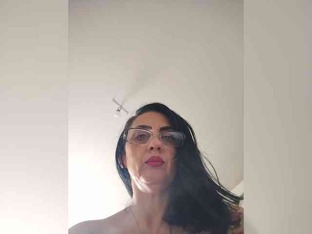 VelvetinkQueen webcam