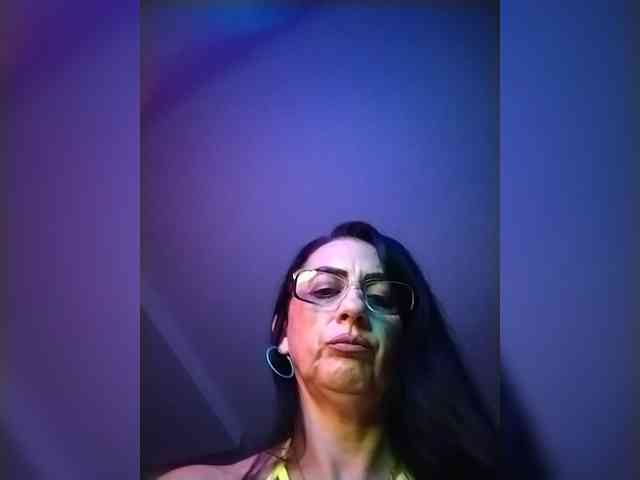 VelvetinkQueen webcam
