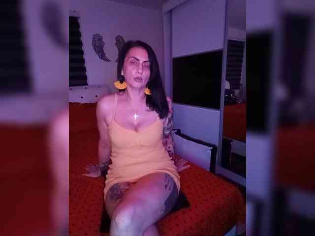 PanteraNoir webcam