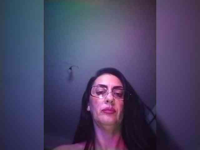 VelvetinkQueen webcam