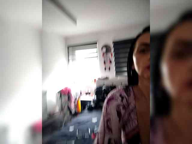 VelvetinkQueen webcam