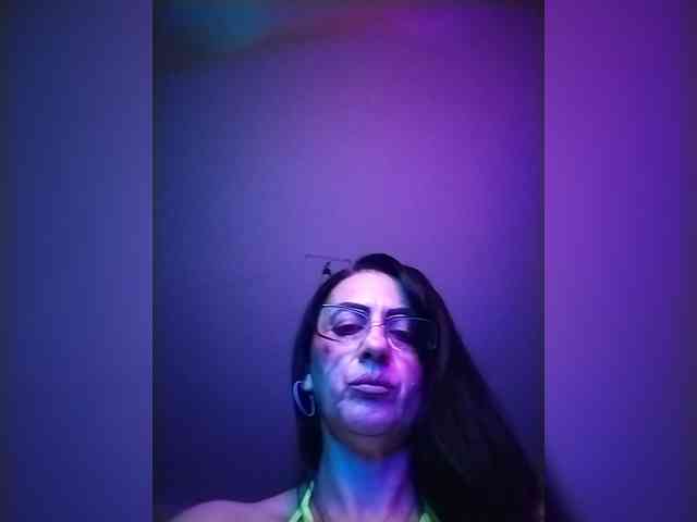 VelvetinkQueen webcam
