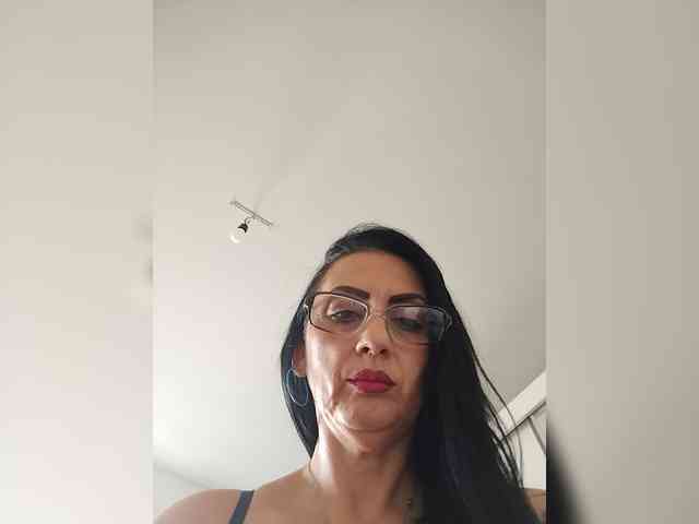 VelvetinkQueen webcam