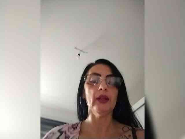 VelvetinkQueen webcam