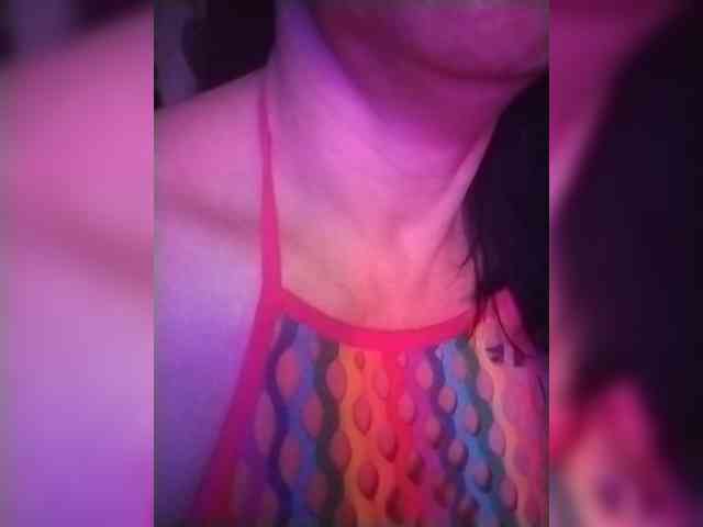 VelvetinkQueen webcam