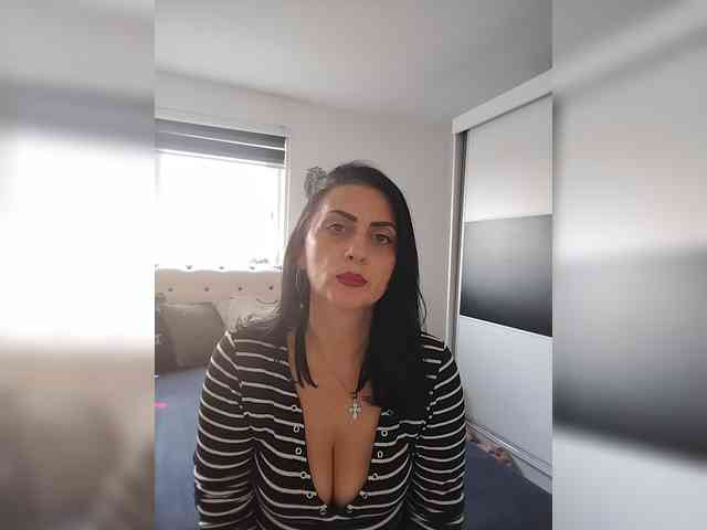 VelvetinkQueen webcam
