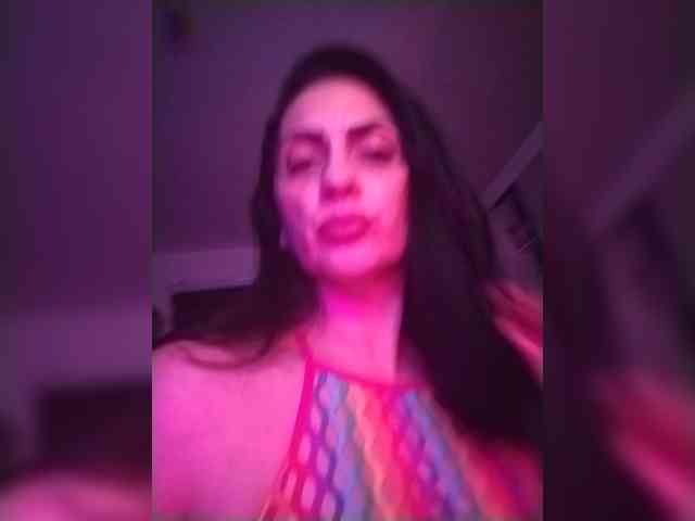 VelvetinkQueen webcam