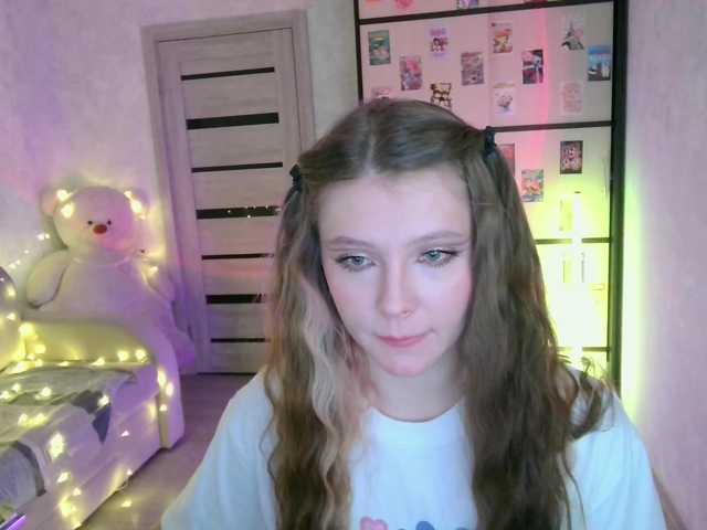 GinnyBlack live cam preview