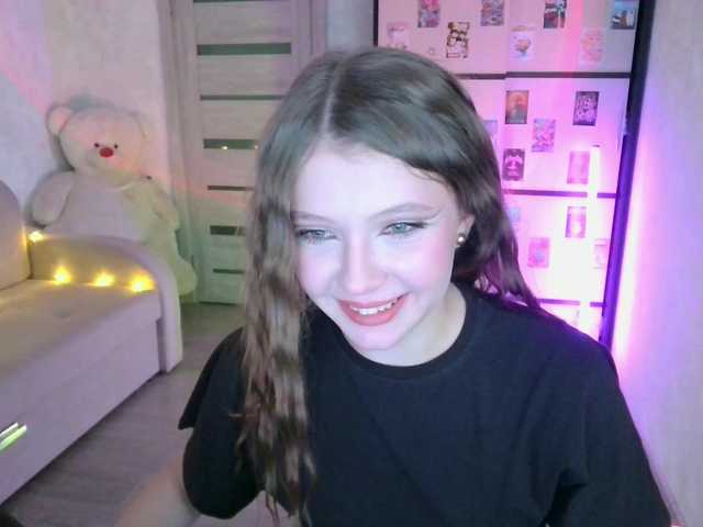 GinnyBlack live cam preview
