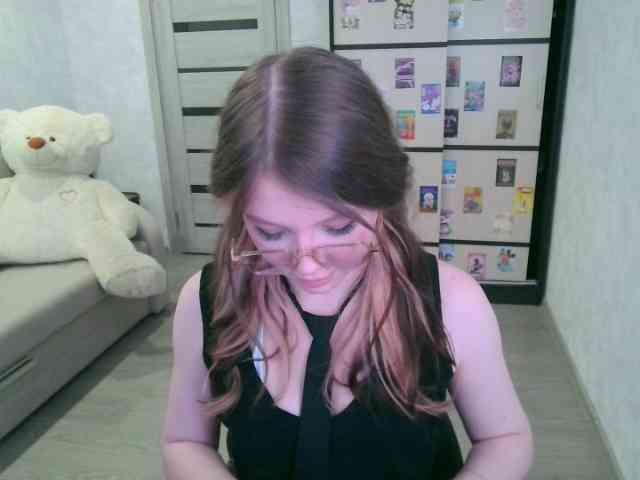 GinnyBlack webcam