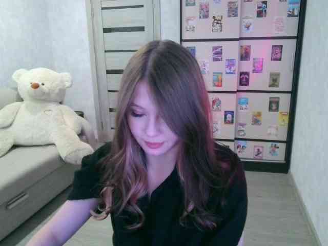GinnyBlack webcam