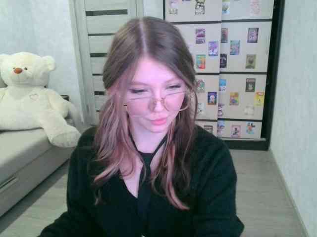 GinnyBlack webcam