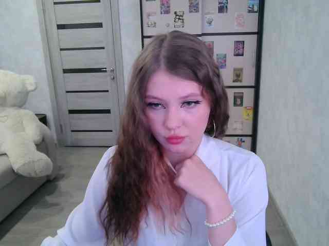 GinnyBlack webcam
