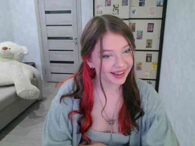 GinnyBlack webcam