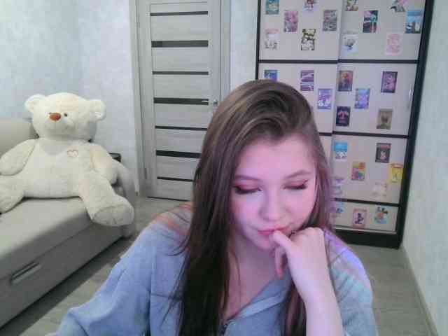 GinnyBlack webcam