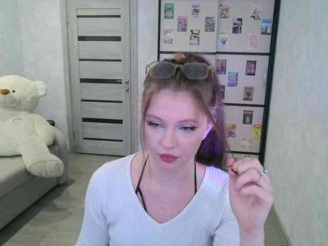 GinnyBlack webcam