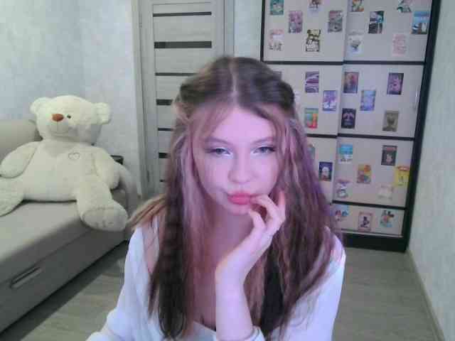 GinnyBlack webcam