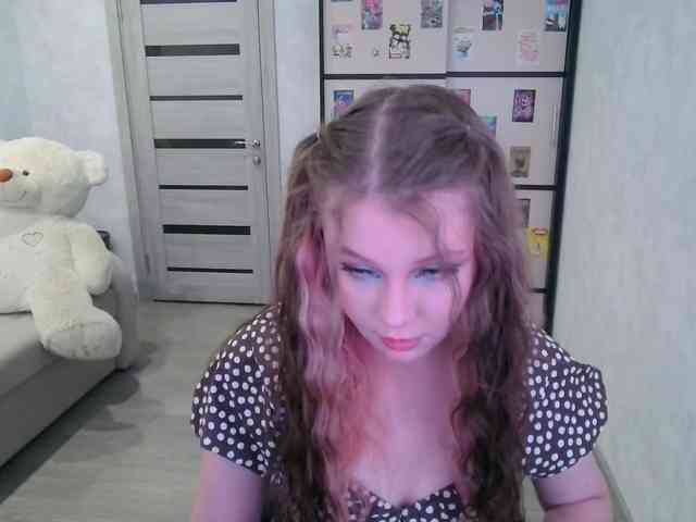 GinnyBlack webcam