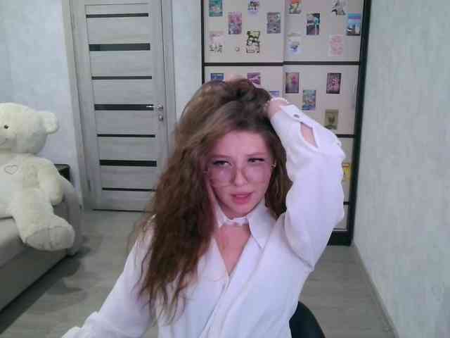 GinnyBlack webcam