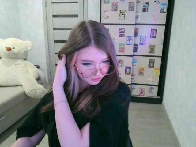 GinnyBlack webcam
