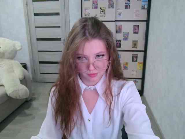 GinnyBlack webcam