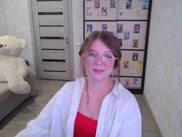 GinnyBlack webcam