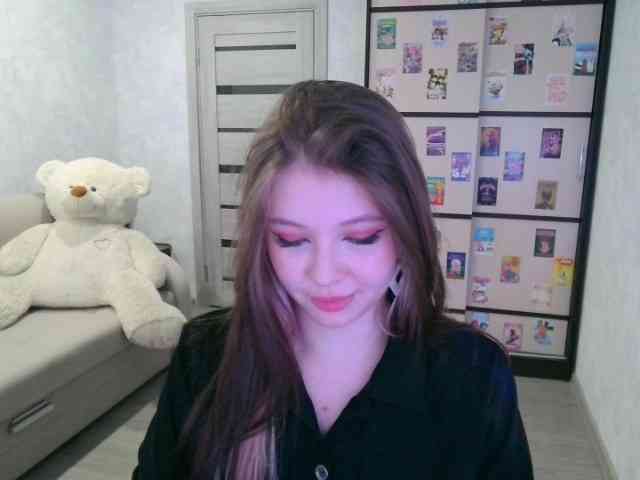 GinnyBlack webcam
