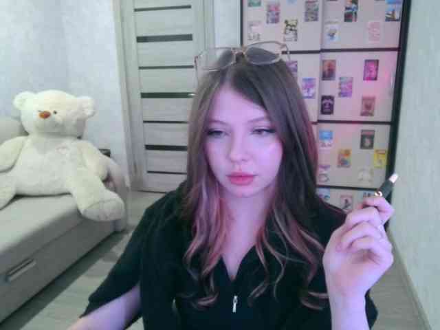 GinnyBlack webcam