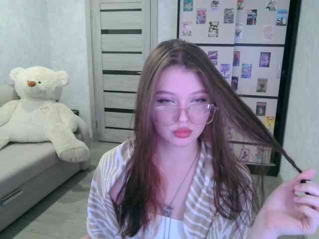 GinnyBlack webcam