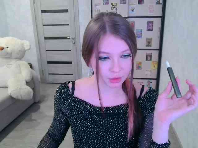 GinnyBlack webcam
