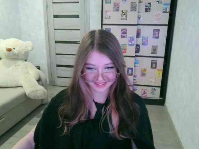 GinnyBlack webcam