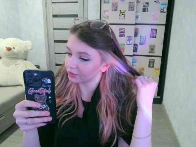 GinnyBlack webcam