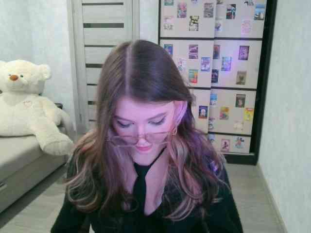 GinnyBlack webcam