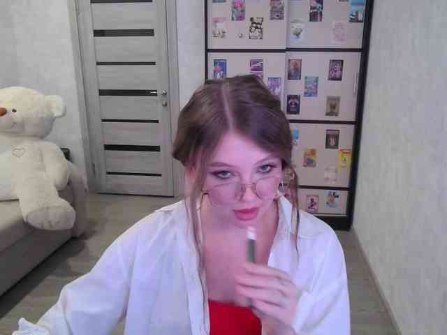 GinnyBlack webcam