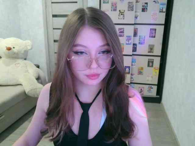 GinnyBlack webcam