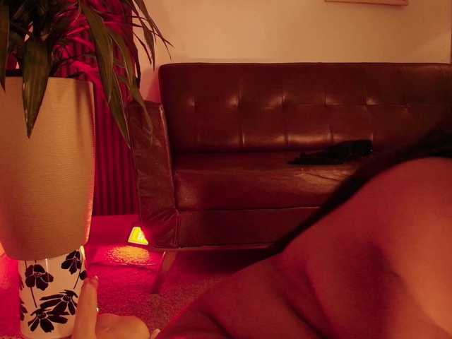 Dulcedeyan live cam on BongaCams
