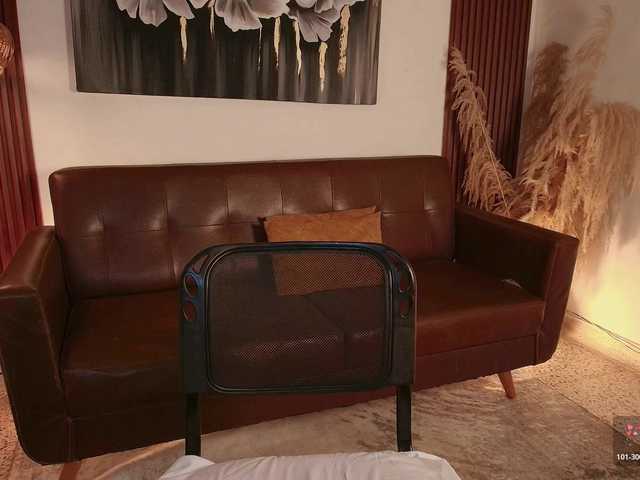 Dulcedeyan live webcam show