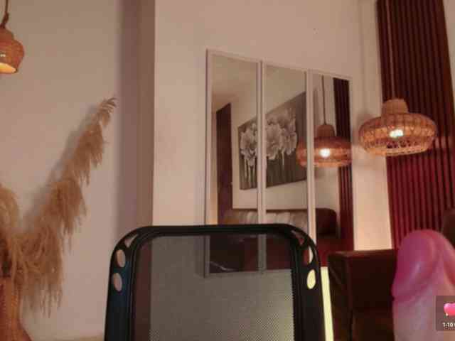 Dulcedeyan webcam
