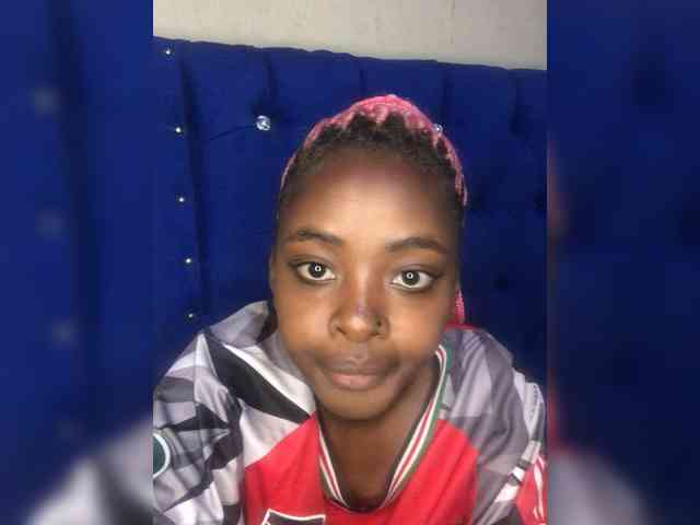 Fluffynishy webcam