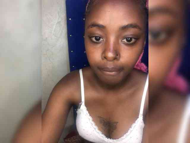 Fluffynishy webcam