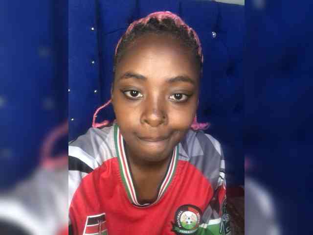 Fluffynishy webcam