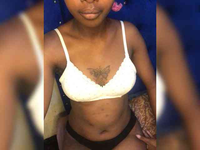 Fluffynishy webcam