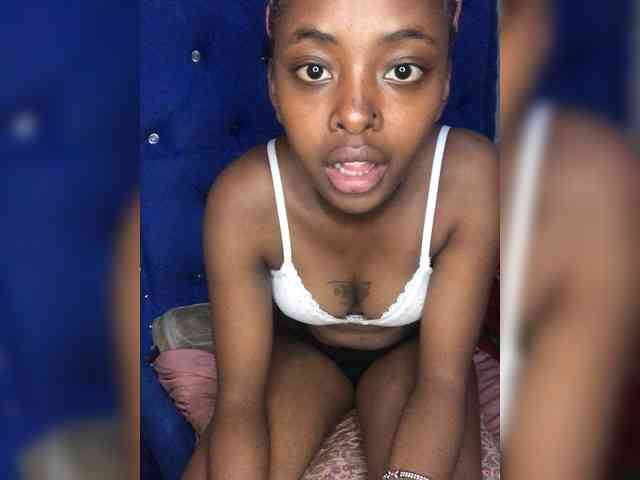 Fluffynishy webcam