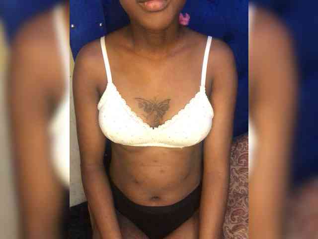 Fluffynishy webcam
