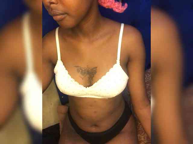 Fluffynishy webcam