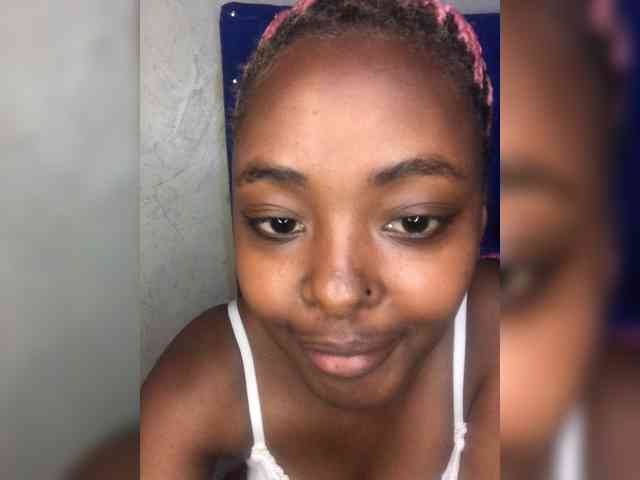 Fluffynishy webcam