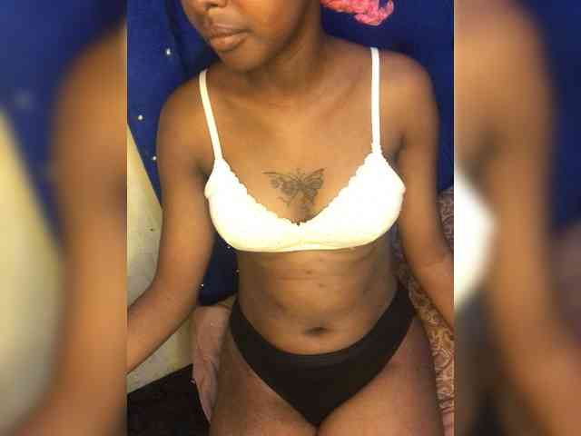 Fluffynishy webcam