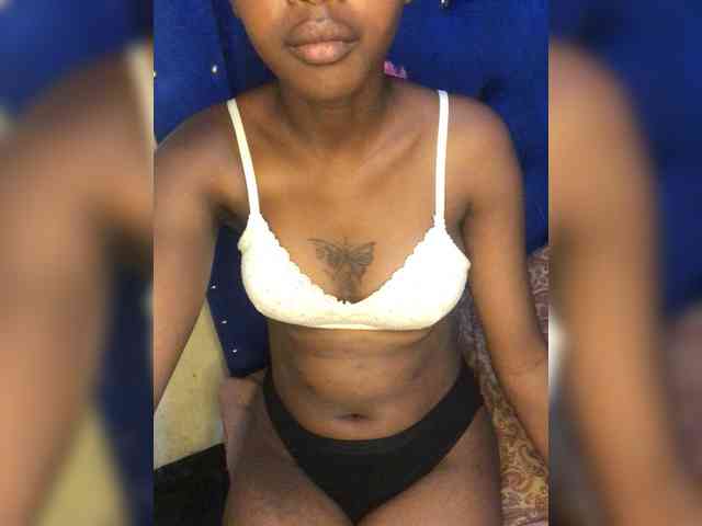 Fluffynishy webcam